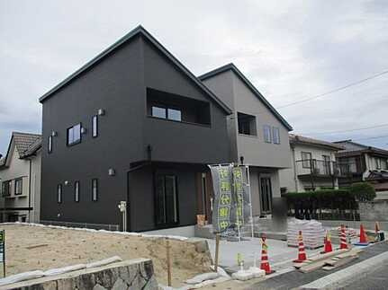 広島市西区山田新町1丁目　新築一戸建ての外観