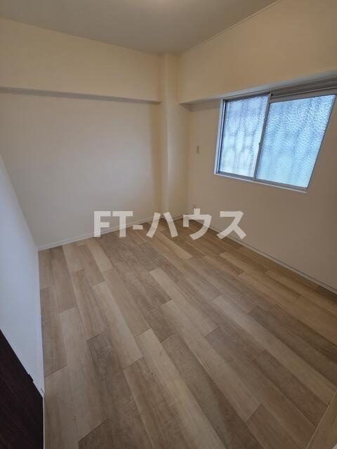 大久保パールマンションの寝室