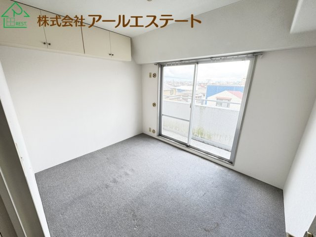ハイツ東加古川　　JR「東加古川駅」徒歩10分の洋室
