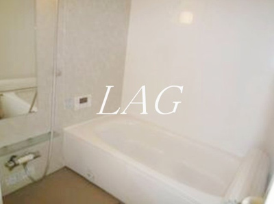 【浴室】 | ロイヤルカーサ | お風呂です。