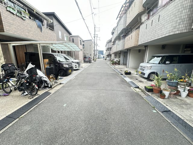 【前面道路含む現地写真】 | 門真市深田町戸建 | 前面道路