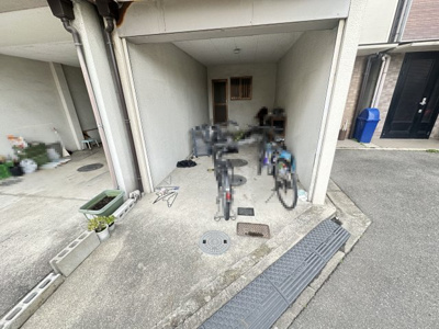 【駐車場】 | 門真市深田町戸建 | 駐車場