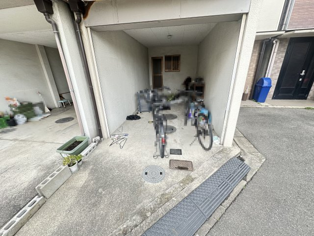 【駐車場】 | 門真市深田町戸建 | 駐車場