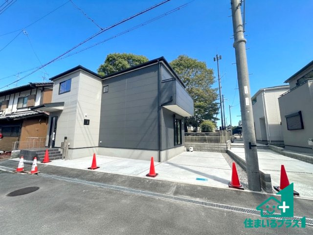 ●生駒郡斑鳩町服部　新築一戸建ての外観|安心の10年保証！外観を美しく保ち、雨水で汚れを落とします！気になることがありましたら、お気軽にお問い合わせください！