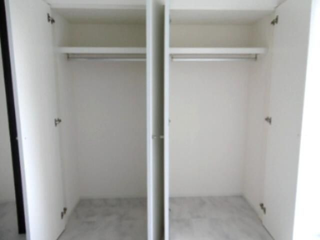 JU TOWER FRONT千石の収納