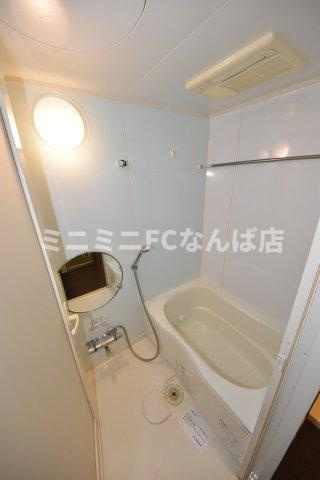 プライムアーバン堺筋本町の浴室