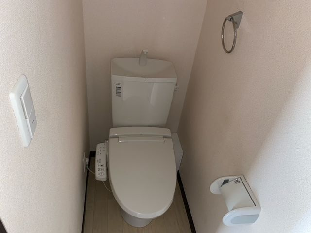 レオネクストサンモールⅢのトイレ