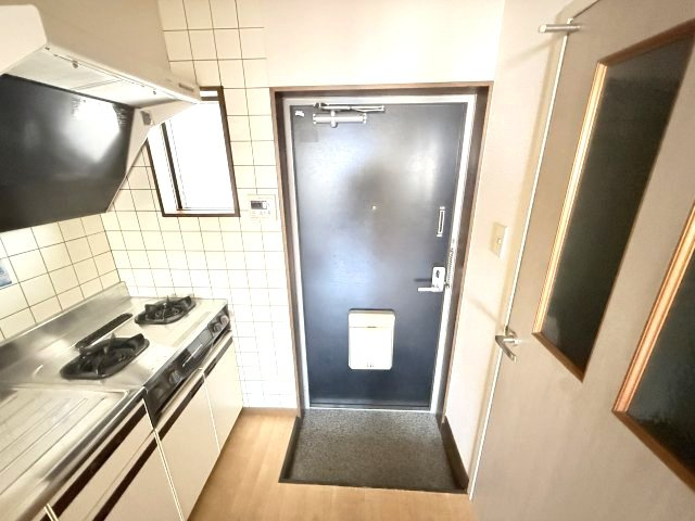 ピアシティ魚崎の玄関