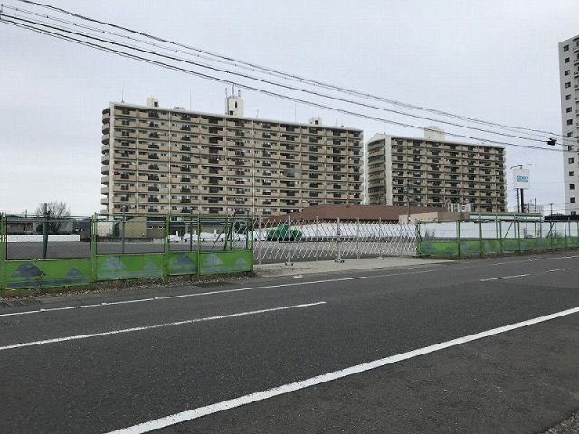 ナビタウン各務原2番館の外観