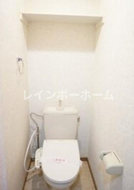 ヴェルドミール逆井のトイレ|清潔感のあるトイレです