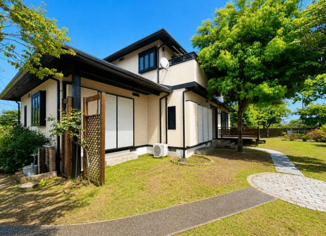 【庭】 | 笠間市橋爪　中古戸建　 | 広々としたお庭付きです！