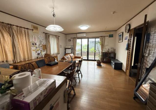 【居間・リビング】 | 笠間市橋爪　中古戸建　