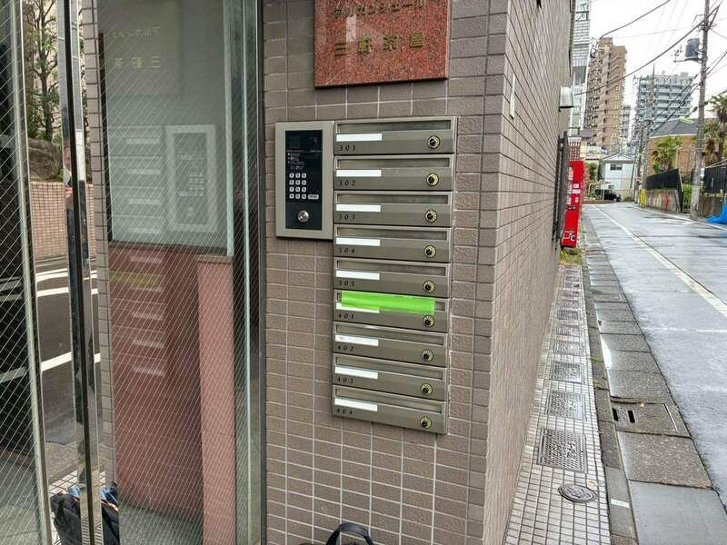 アルカンシェール三軒茶屋のエントランス
