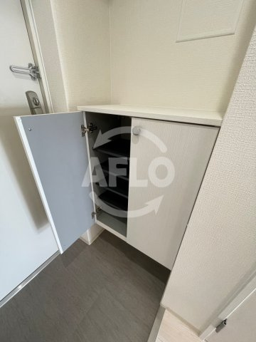 セオリー天王寺南DOORの収納|セオリー天王寺南DOOR　シューズボックス