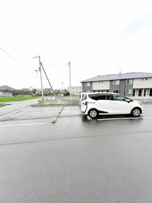 【駐車場】 | ヴィラ・フィオーレ