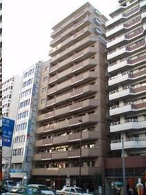 日神パレステージ東新宿イーストフォートの外観