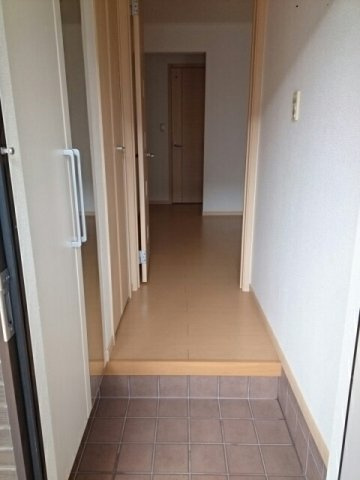シェトラーゼの玄関