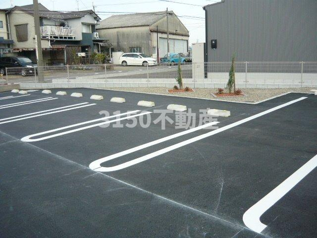 ルタンＡの駐車場|駐車場完備です