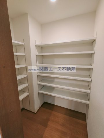  | アーディフハウス吉田