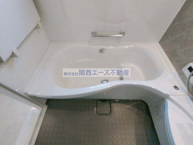  | アーディフハウス吉田