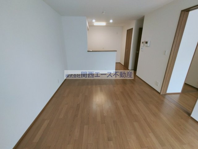  | アーディフハウス吉田