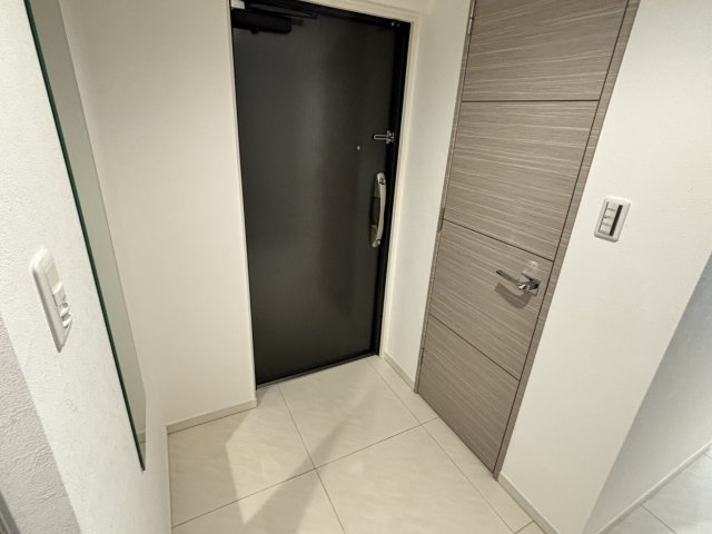 セノアタワー泉の玄関