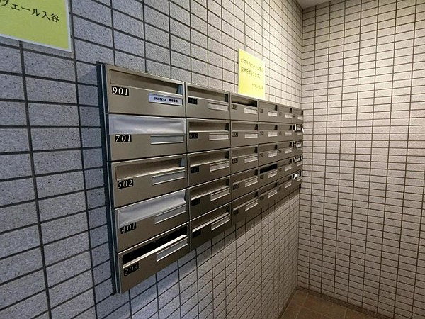 razveil入谷のエントランス