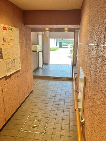 ガーデンハイツ小平１番館のロビー
