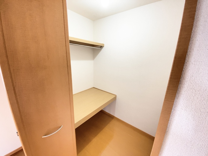 熊本市北区龍田町弓削のアパートの収納
