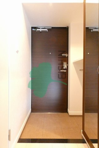 エンクレストNEO博多駅南(エンクレストネオ博多駅南)の玄関|下駄箱もしっかりついてます！