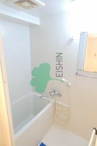 ジェイド博多の浴室|清潔感のある浴室です！