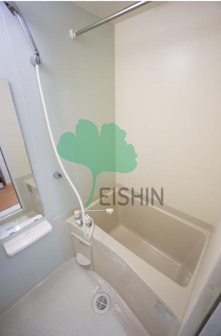 エンブレイス博多駅南の浴室|清潔感のある浴室です！