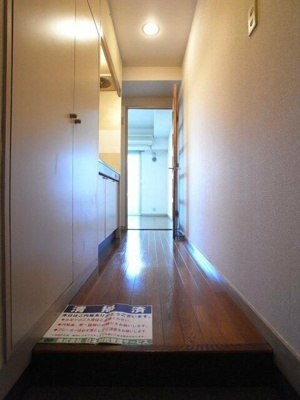 【玄関】