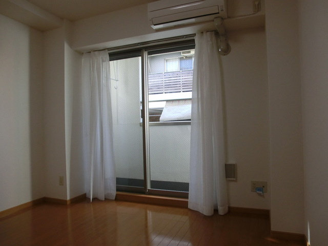 アンジュ　アルモニーの寝室|人気の洋室で角部屋です♪