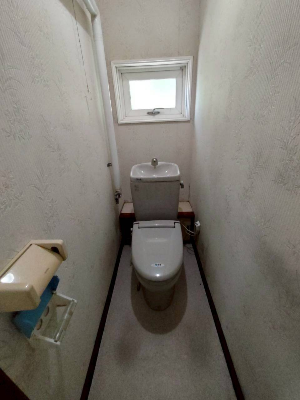 【田舎暮らしに！】遠矢1丁目中古住宅のトイレ