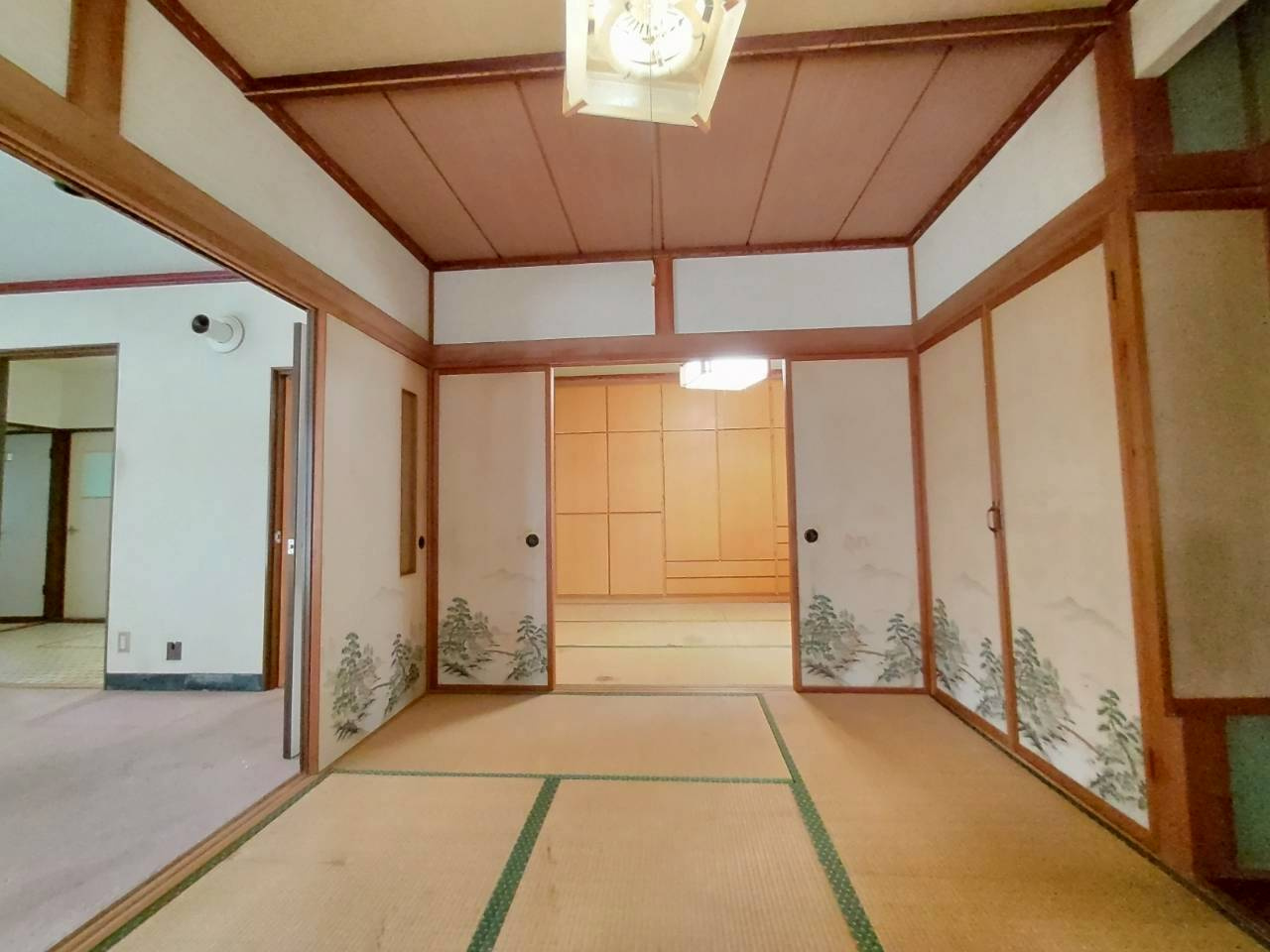 【田舎暮らしに！】遠矢1丁目中古住宅の和室
