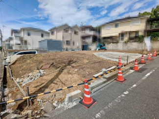 【前面道路含む現地写真】 | 伯太町３丁目　売土地　全２区画 | 駐車スペースも確保できますよ♪愛車の置き場所に困りません！