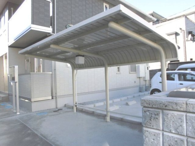 プリムヴェール　弐十参番館のその他共用部分|屋根付き駐輪場です。