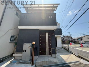 木造２階建て