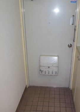 【玄関】