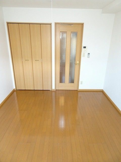 アンジュ　アルモニーの洋室
