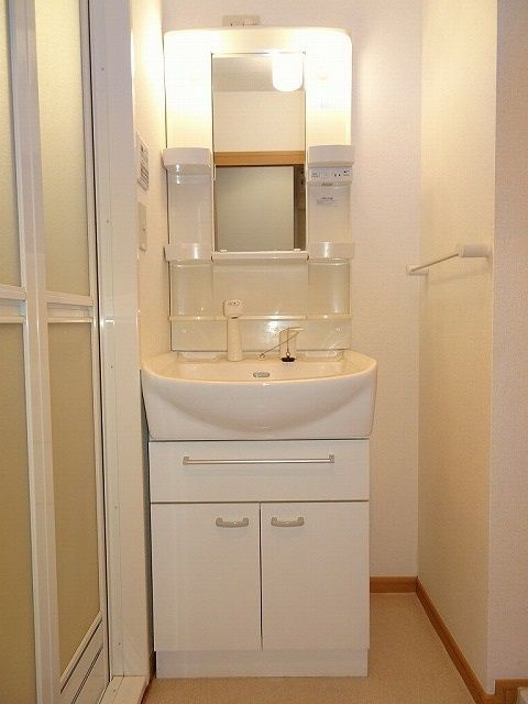 アンジュ　アルモニーの洗面所
