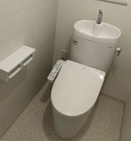 ホワイトアベニュー古谷のトイレ|清潔感のあるトイレです