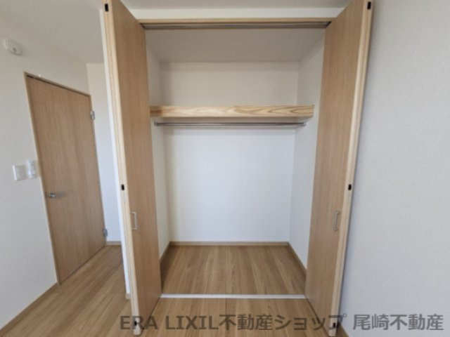 蓮田市貝塚テラスハウスの収納|北側洋室収納