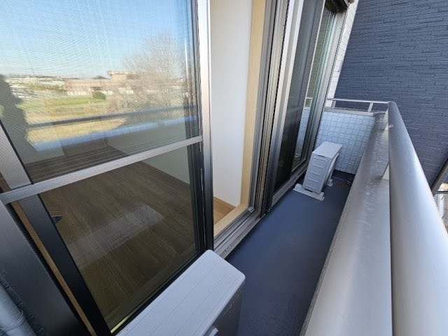 蓮田市貝塚テラスハウスのバルコニー|バルコニー