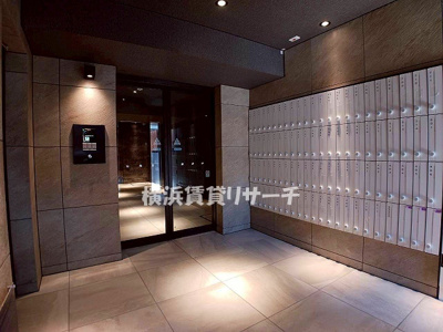 【エントランス】 | S-RESIDENCE横浜子安abreast