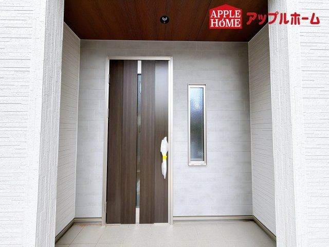 さいたま市見沼区大谷第4の玄関|資料請求、お電話でのお問合せ、いつでも丁寧に対応させていただきます！不動産業界のプロフェッショナルが集う弊社にぜひ一度ご相談ください！