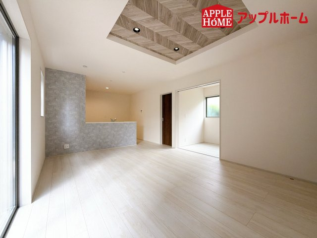 さいたま市見沼区大谷第4の居間・リビング|１日の長い時間を過ごす大切なリビングだから、広さ日当たりとことんこだわりましょう♪ぜひこの空間を実際にご体感ください！
