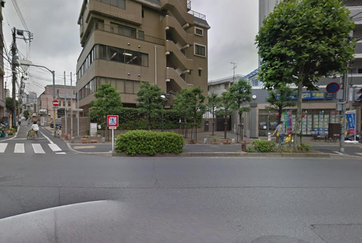 中野区本町４丁目の店舗事務所の周辺