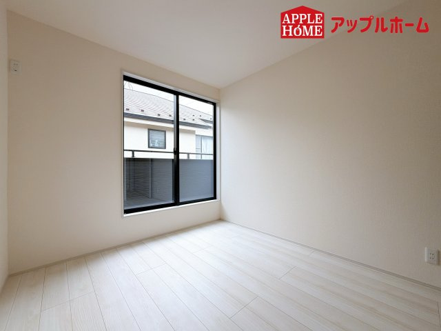 さいたま市南区大谷口3期の洋室|居室は全室収納あり！たっぷりある収納活用でお部屋もキレイを保てます♪